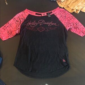 Harley-Davidson Black and Pink Graphic Tee